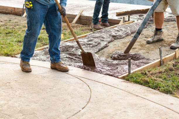 Best Commercial Concrete Contractor  in Longmont, CO